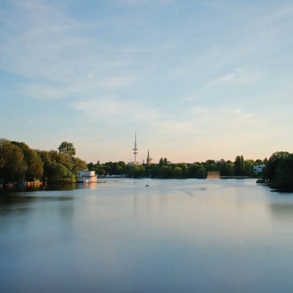 Hamburg Uhlenhorst - Dr. Mechkat Immobilien & Cie